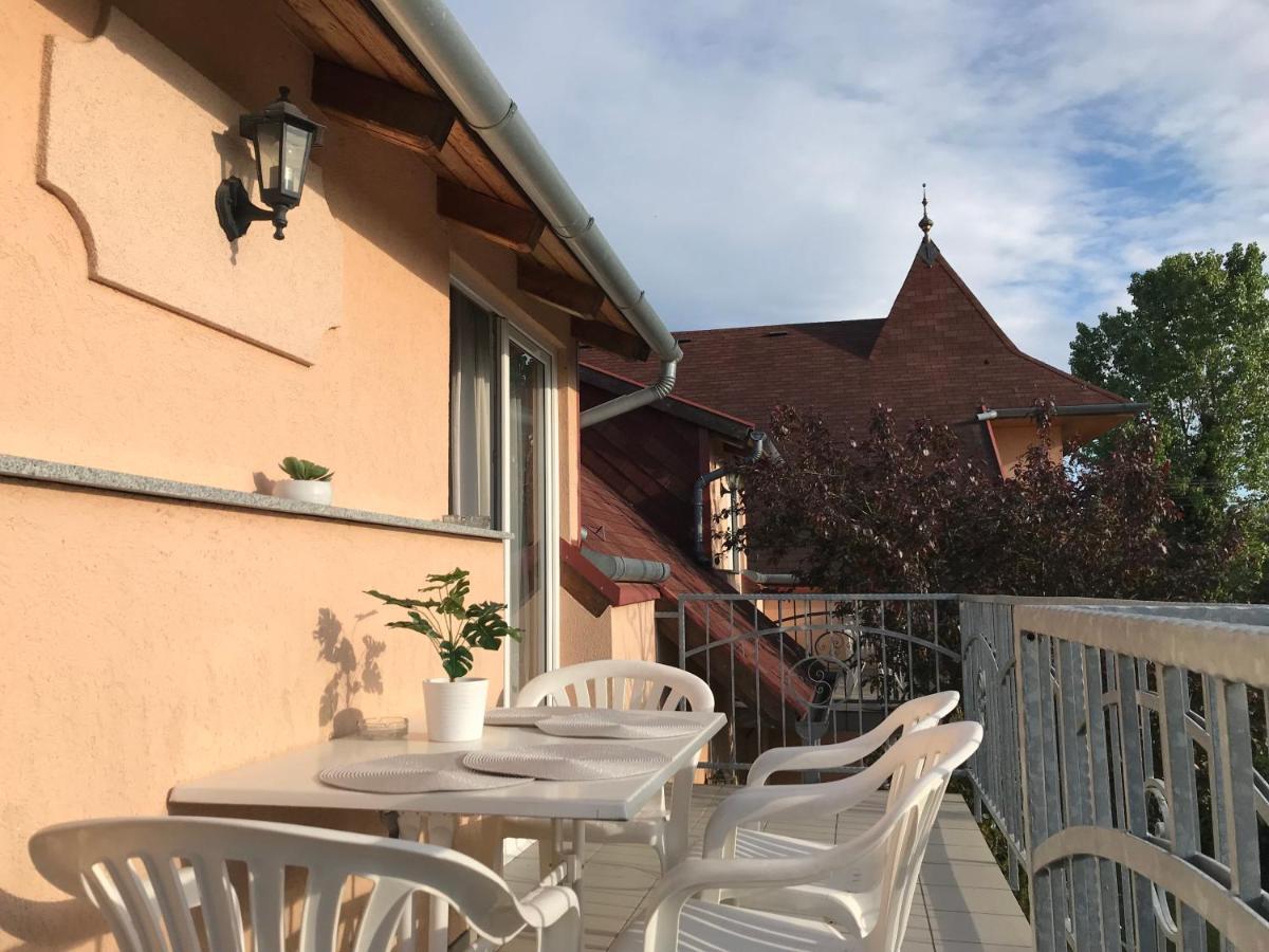 Villa Monika Кестхей Екстер'єр фото